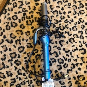 Babyliss curling iron